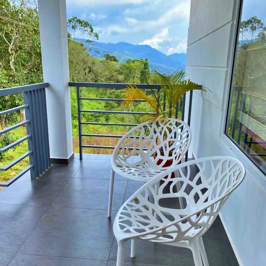 The Windy Mist Resort Munnar Chinnakanal Esterno foto